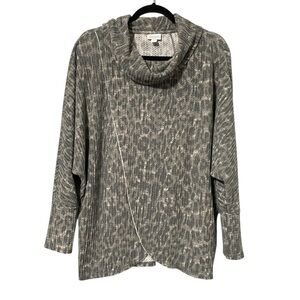 5 for $25 SALE LuLaRoe Kristen Leopard Cheetah Waffle Knit Cowl Neck Top Gray L